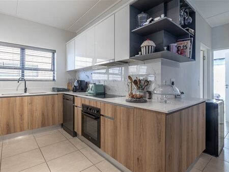 3 Bedroom Apartment in Sandown