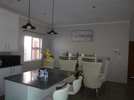 4 Bedroom House in Parklands North