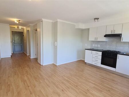 1 Bedroom Apartment in Rondebosch