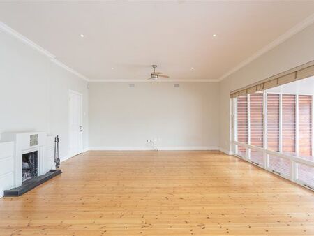 3 Bedroom House in Plumstead