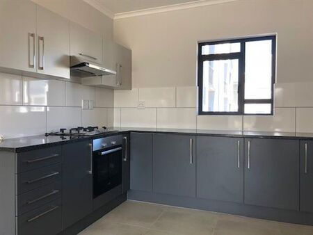2 Bedroom Apartment in Burgundy Estate
