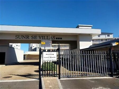 2 Bedroom Apartment in Muizenberg
