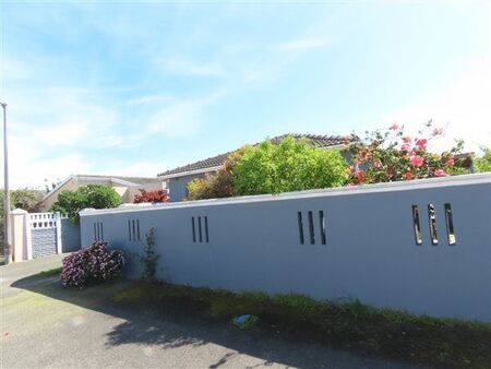 3 Bedroom House in Lotus River