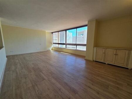 2 Bedroom Apartment in Sea Point