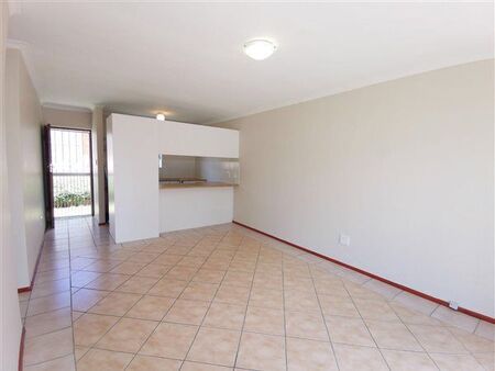 2 Bedroom Townhouse in Oakglen