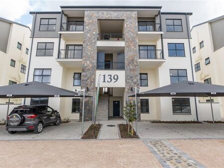 3 Bedroom Apartment in Croydon