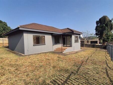 3 Bedroom House in Kingsview