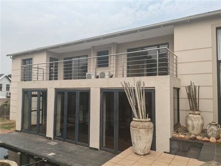5 Bedroom House in Umhlanga Ridge