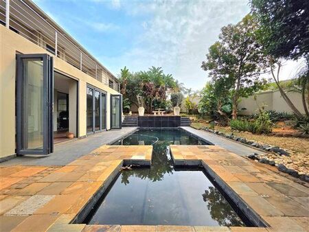 5 Bedroom House in Umhlanga Rocks