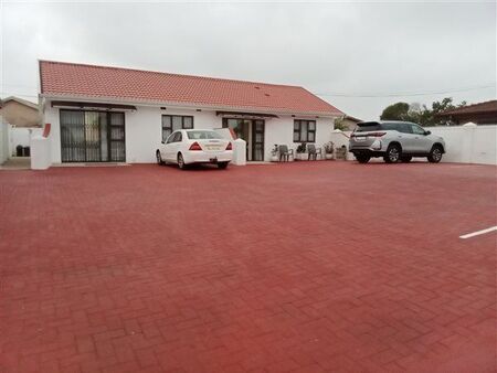 2 Bedroom Apartment in Malvern