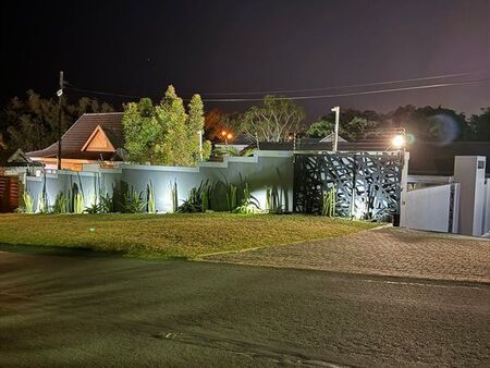 6 Bedroom House in Glenashley