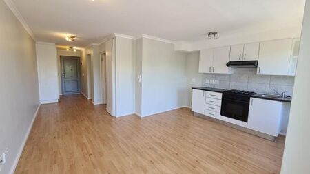 1 Bedroom apartment to rent in Rondebosch, Cape Town