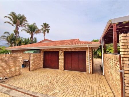 3 Bedroom House in Bergsig