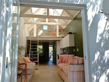 1 Bedroom House in Rondebosch