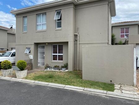 3 Bedroom House in Parklands