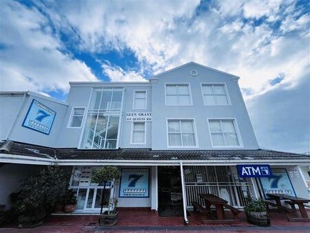 1 Bedroom Apartment in Simons Town