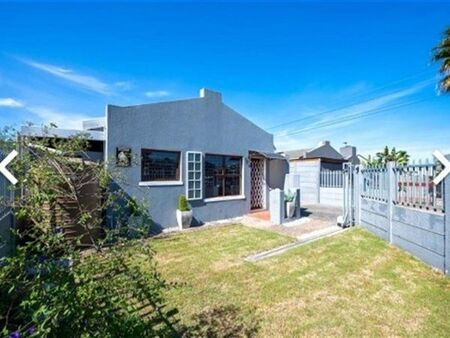 2 Bedroom House in Bonnie Brae