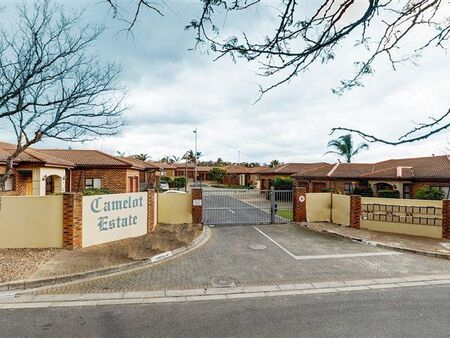 3 Bedroom House in Sonstraal Heights