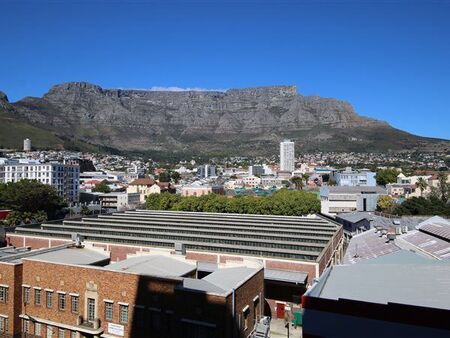 2 Bedroom Apartment in Cape Town City Centre