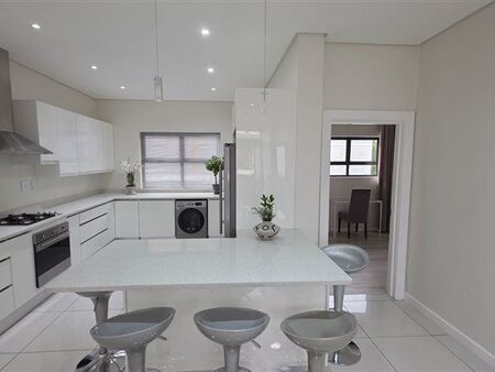 3 Bedroom Apartment in Green Point