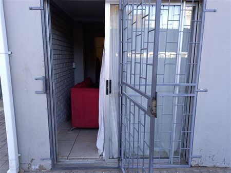1 Bedroom Flat in New Park
