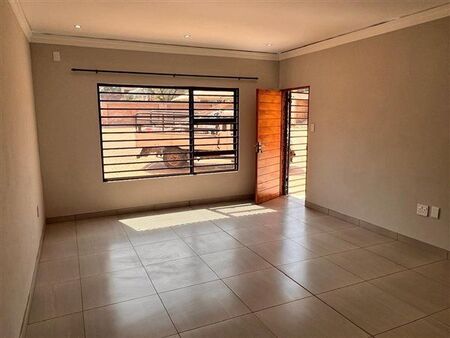 3 Bedroom Apartment in Louis Trichardt