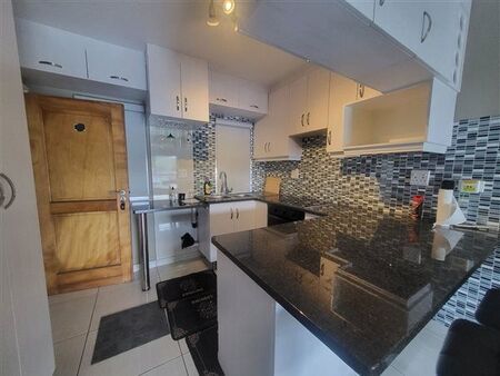 1 Bedroom House in Meerensee