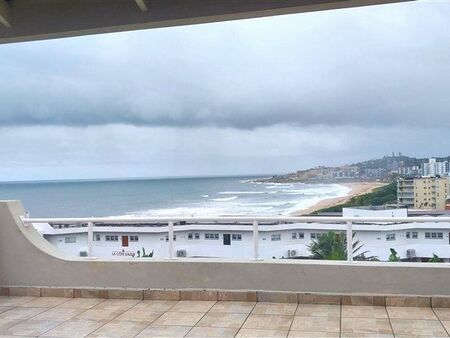 3 Bedroom Apartment in Manaba