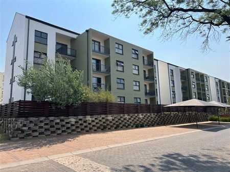 1 Bedroom Apartment in Linbro Park