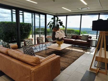 2 Bedroom Apartment in Rosebank