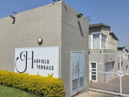 3 Bedroom Apartment in Bryanston