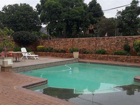 3 Bedroom Apartment in Fairland
