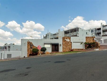 2 Bedroom Apartment in Northcliff