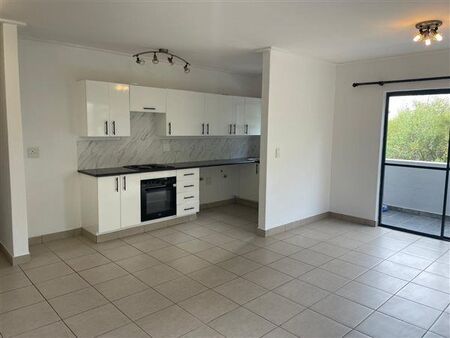 2 Bedroom Apartment in Jackal Creek Golf Estate