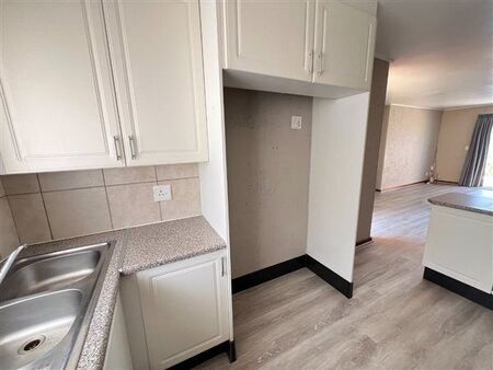 2 Bedroom Townhouse in Glenvista