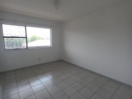 2 Bedroom Apartment in Rosettenville