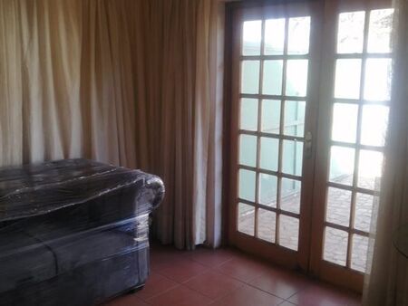 1 Bedroom Apartment in Kensington