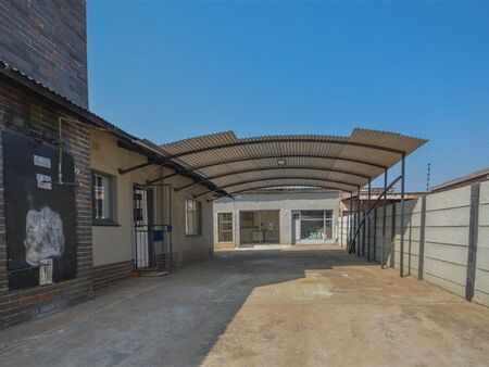 Studio apartment in Daggafontein