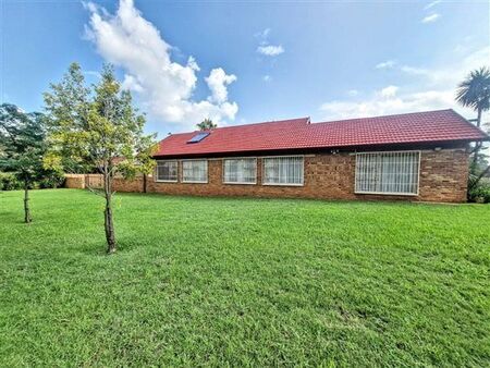 3 Bedroom House in Petersfield