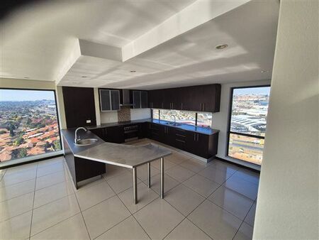 3 Bedroom Penthouse in Elma Park