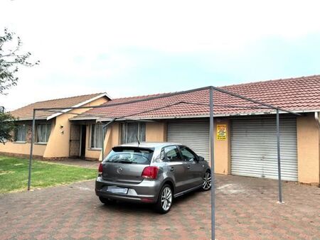 3 Bedroom House in Brakpan North