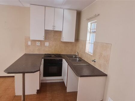 1 Bedroom Apartment in Ravenswood