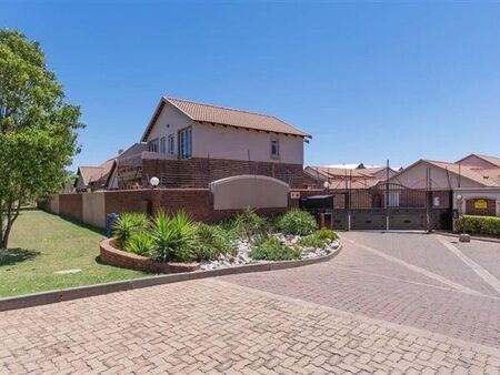 3 Bedroom Townhouse in Jansen Park