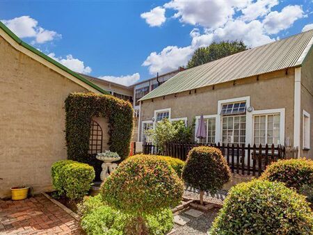 1 Bedroom Apartment in Alberton