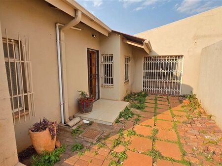 3 Bedroom House in Laudium