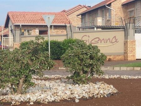 2 Bedroom Townhouse in Monavoni