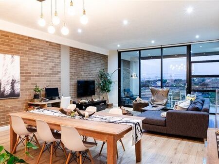 2 Bedroom Apartment in Midstream Estate