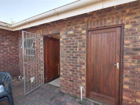 1 Bedroom Flat in Wavecrest