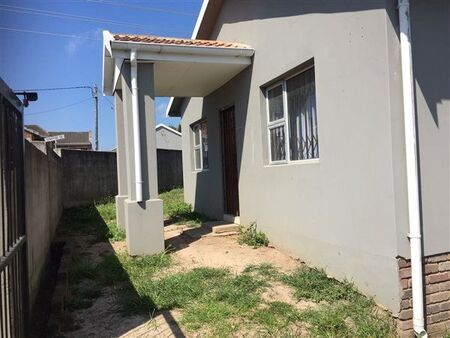 3 Bedroom House in Amalinda
