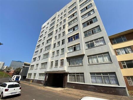 1 Bedroom Apartment in North Beach